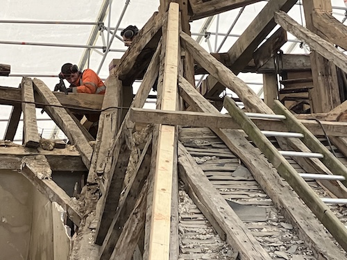 charpentiers du chateau